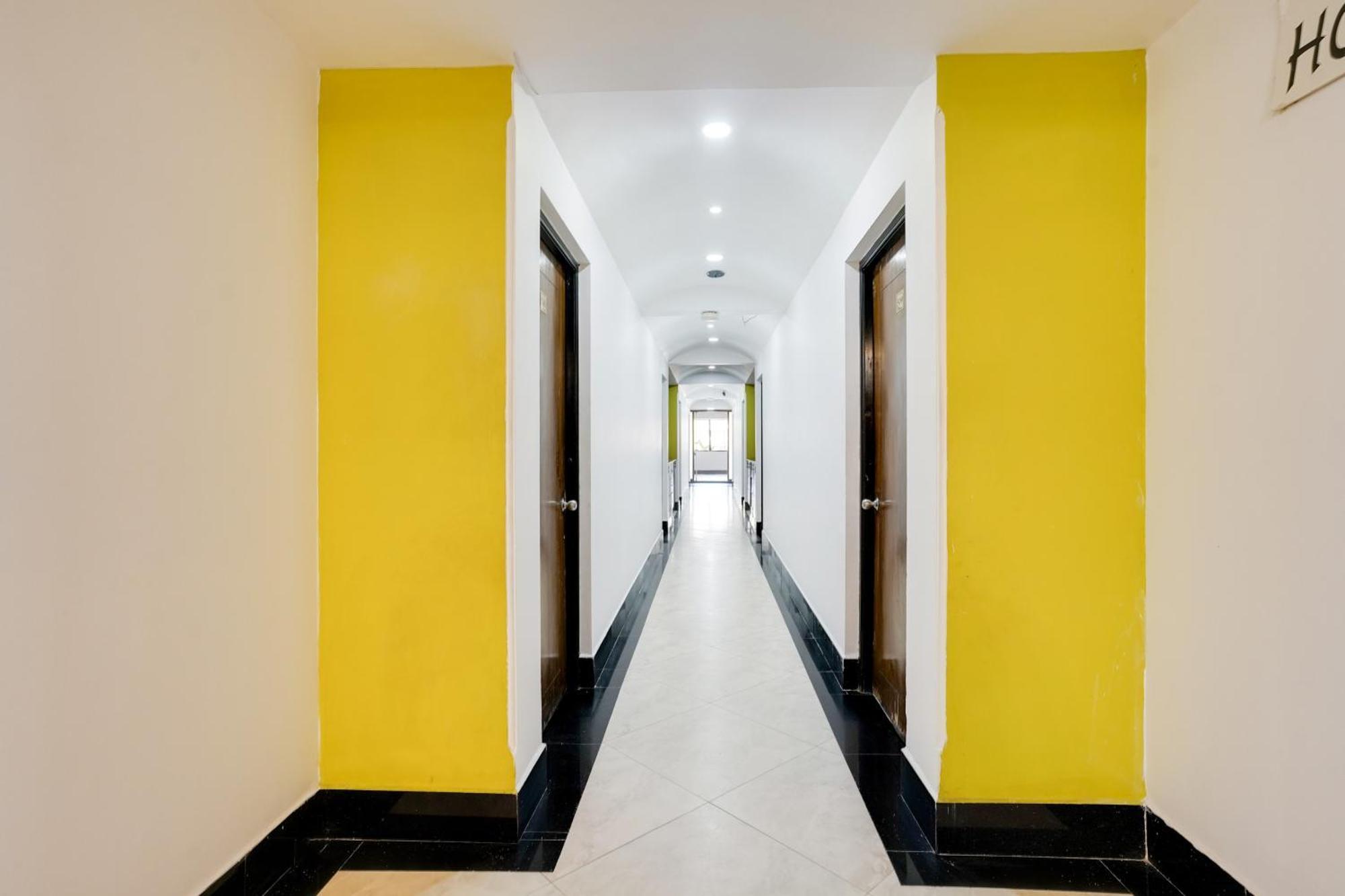 Super Townhouse Margao Near Railway Station酒店 外观 照片